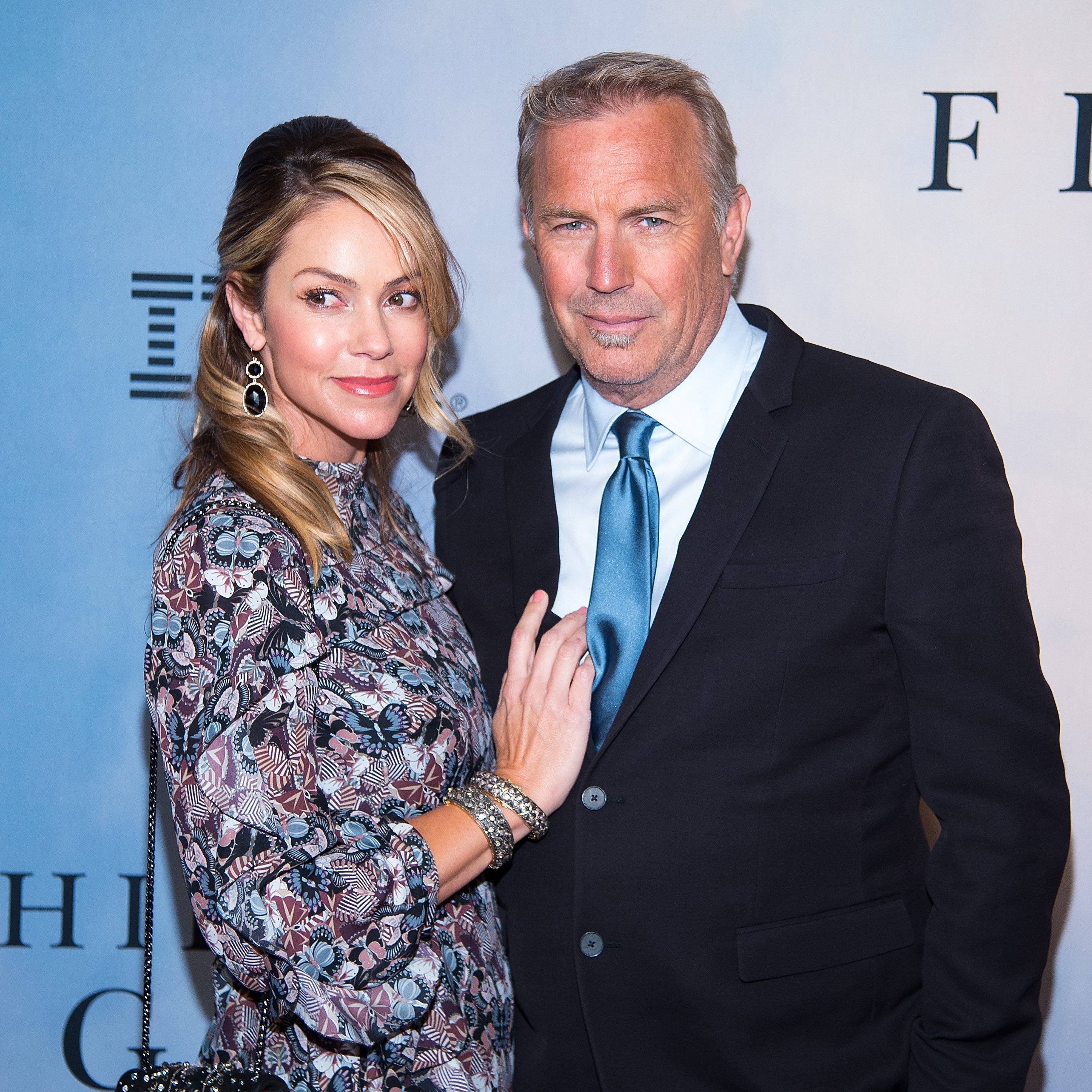 Actor Kevin Costner and Christine Baumgartner finalize 