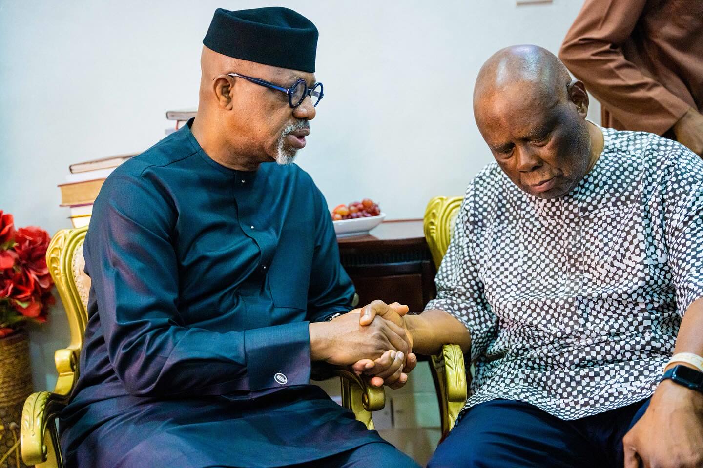 Aliko Dangote, Aig-Imokhuede, Gov Dapo Abiodun, Pat Utomi, Atedo Peterside, others pay late Herbert Wigwe?s parents a condolence visit  (photos)