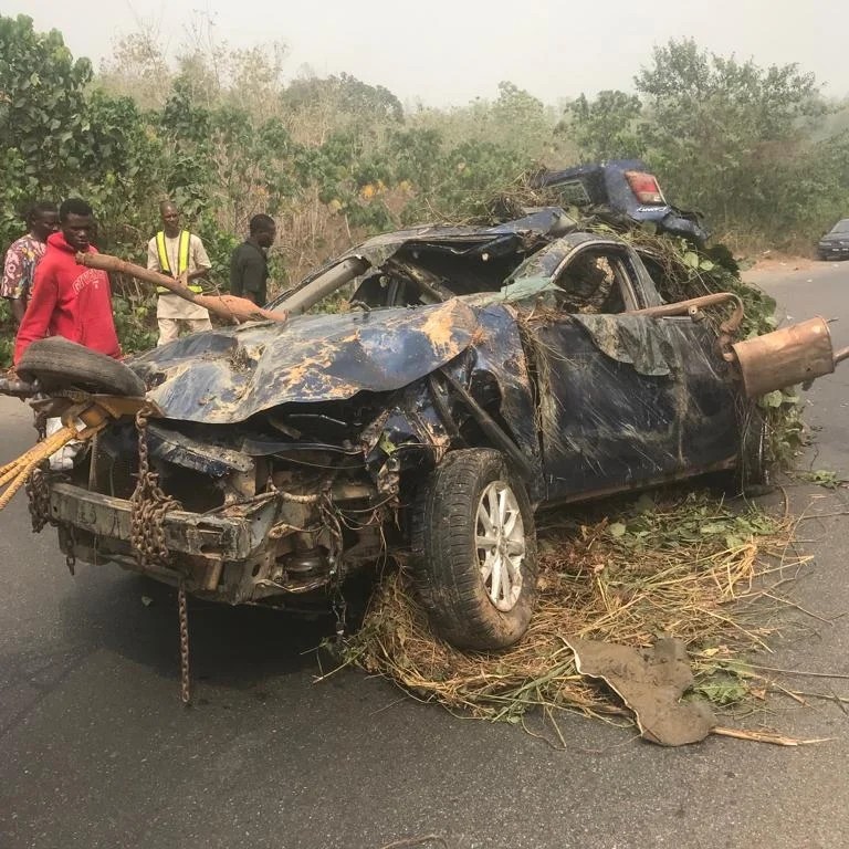 Four die in Ogun auto crash