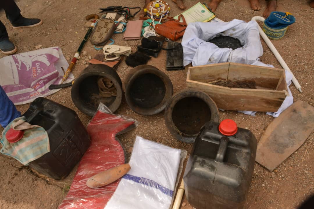 Two prophets, 2 herbalists and three others arrested in Ogun for killing 35-year-old woman for money ritual purposes after fleeing suspect invited her out on a date