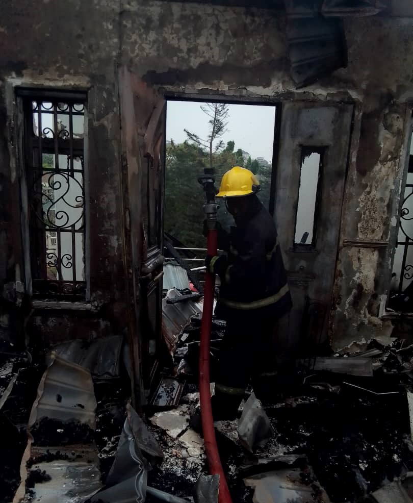 Fire guts FCT Minister of State?s residence (video)