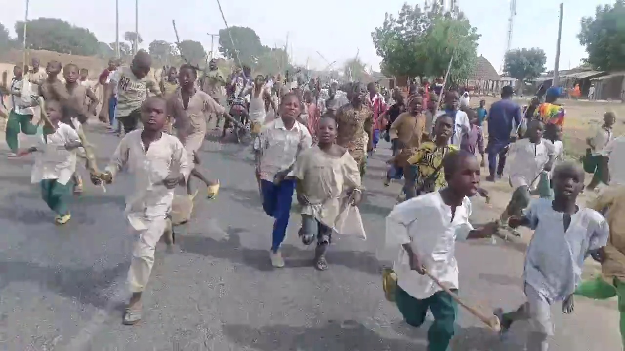 Children protest over killings of their parents by bandits for three consecutive days in Katsina (video)