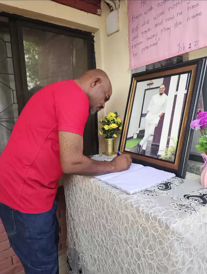 AGN executives pay condolence visit to Junior Pope