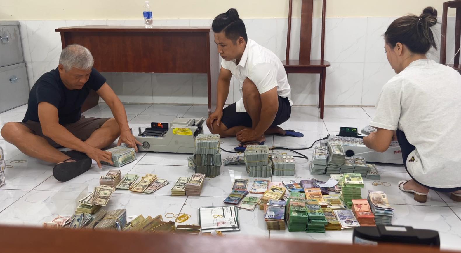 Nigerian man, his wife and 11 others arrested in Vietnam for alleged money laundrey