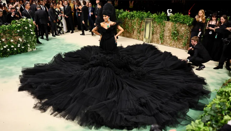 Celebrities stun on the red carpet at the 2024 Met Gala