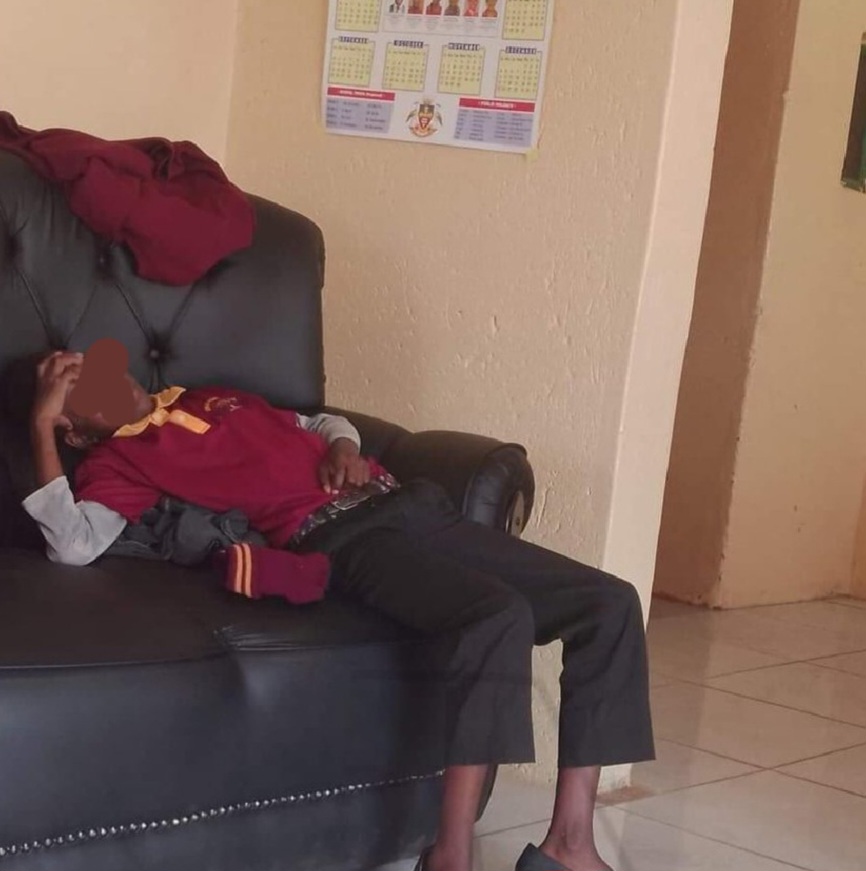 Boy refuses to go to school because of the unconventional shoes his grandmother bought for him