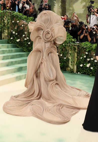 Celebrities stun on the red carpet at the 2024 Met Gala