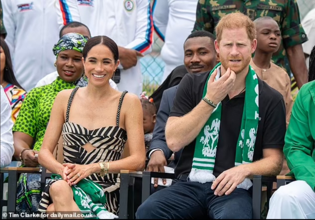 Prince Harry and Meghan Markle enjoy sitting volleyball match with wounded soldiers on day 2 of visit to Nigeria (photos/video)