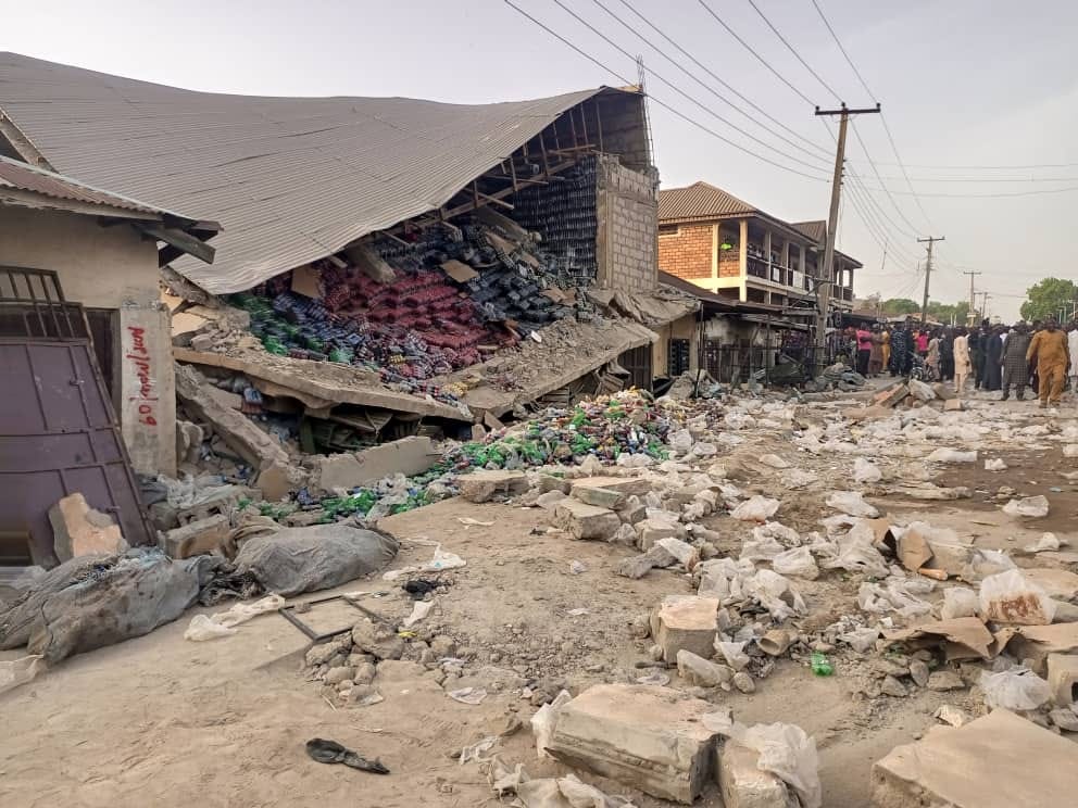 Several trapped as building collapses in Minna