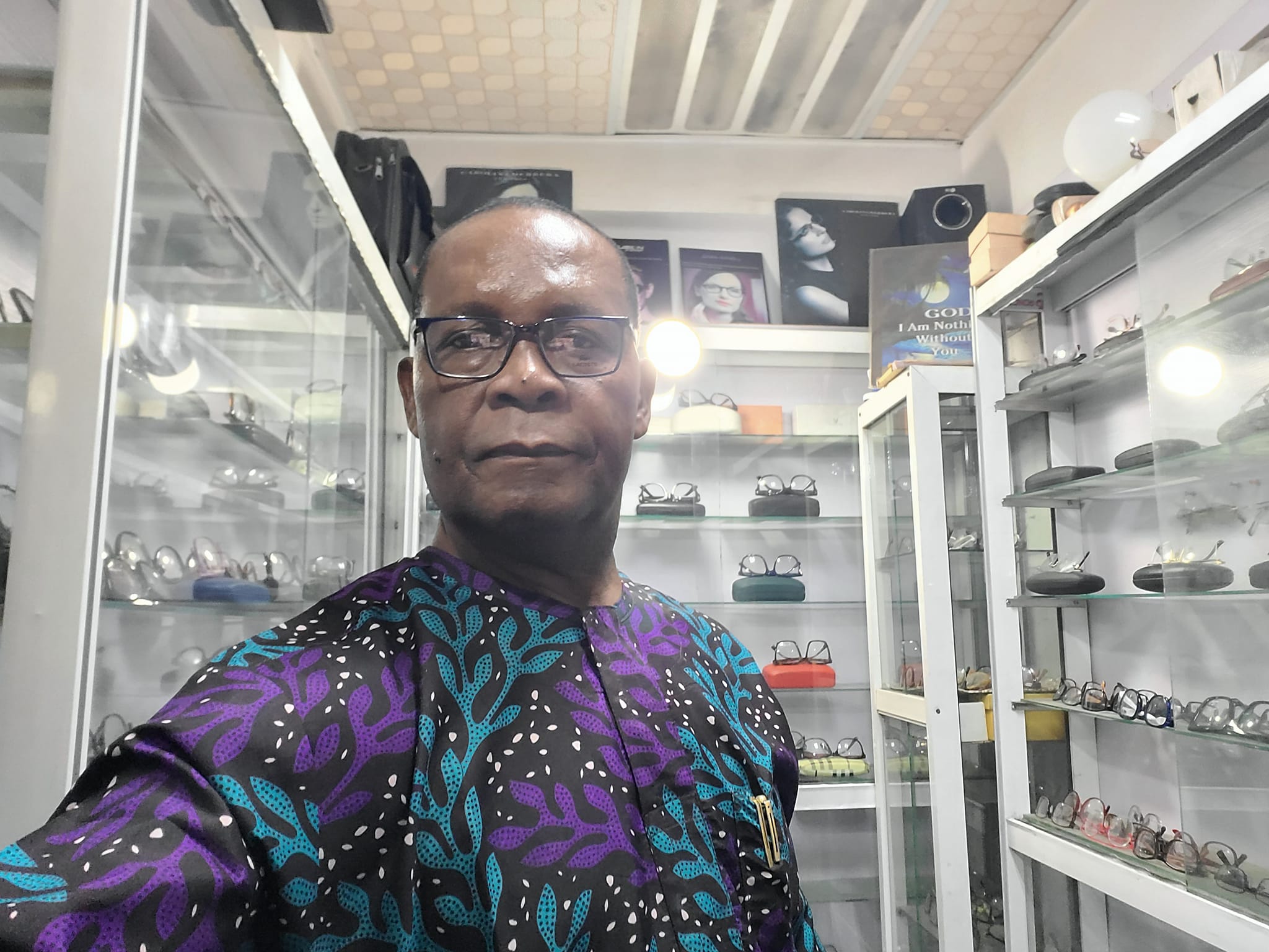 Money no de , money no dey but houses are springing up almost everywhere in Lagos. The Real  Estate market is booming, the fashion industry is booming, food market is growing- APC chieftain. Joe Igbokwe writes after visiting popular Lagos market